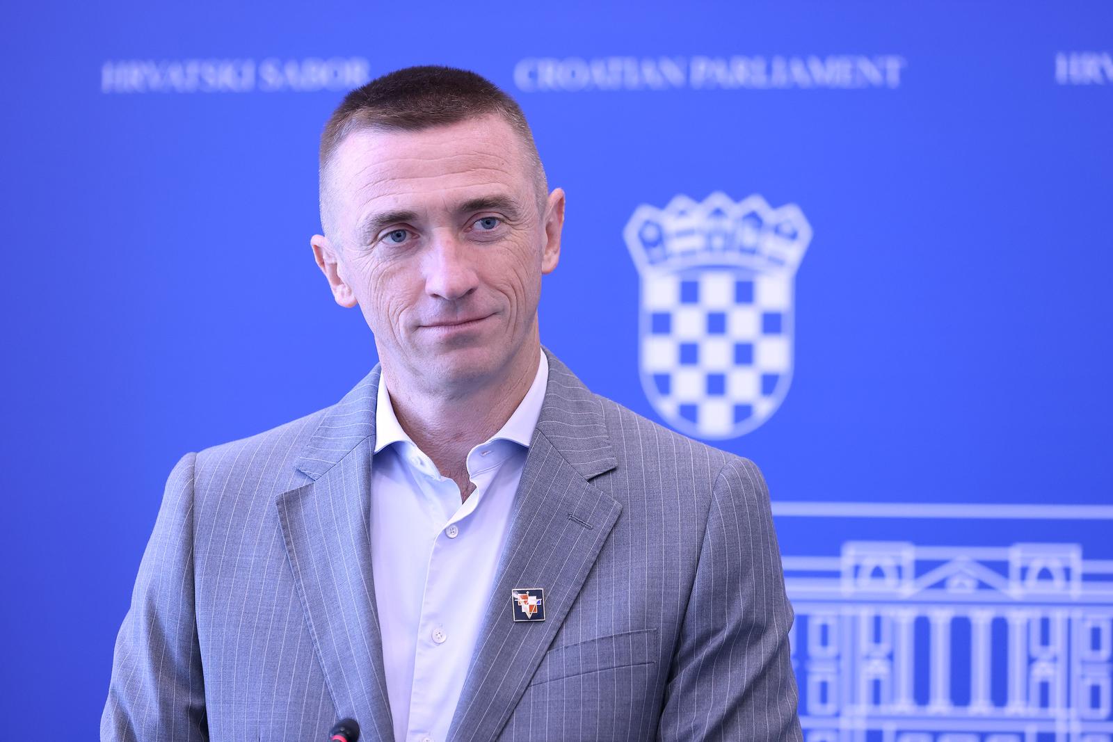 08.09.2025., Zagreb - U Saboru je danas odrzana sjednica Predsjednistva na kojoj je raspravljano o dnevnom redu predstojece plenarne sjednice. Nakon sjednice Ivan Penavaje odrzao konferenciju za medije. Photo: Patrik Macek/PIXSELL