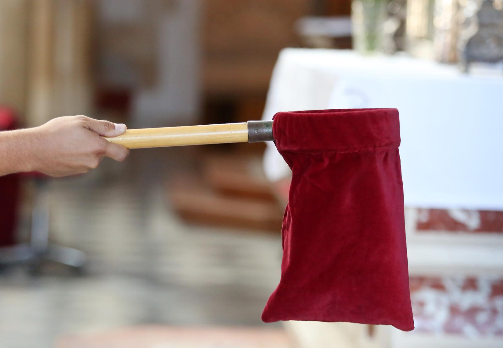 Milodar 10.07.2018.Sibenik,"nMilodar u crkvi."nPhoto: Dusko Jaramaz/PIXSELL