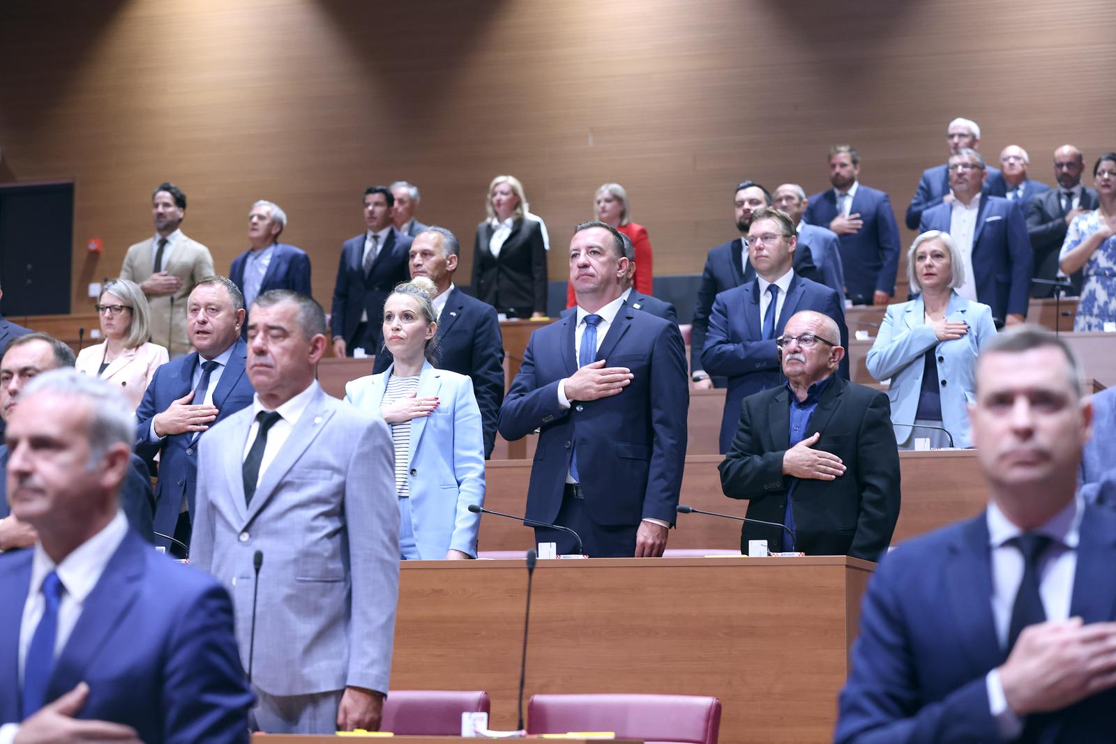 15.09.2025., Zagreb - Aktualnim prijepodnevnom, postavljanje zastupnickih pitanja Vladi, pocela je 7. sjednica Hrvatskoga sabora.  Photo: Patrik Macek/PIXSELL