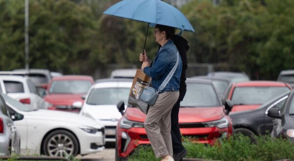 16.09.2025., Zagreb - Najavljeno pogorsanje vremena zahvatilo je Zagreb.
 Photo: Davor Puklavec/PIXSELL
