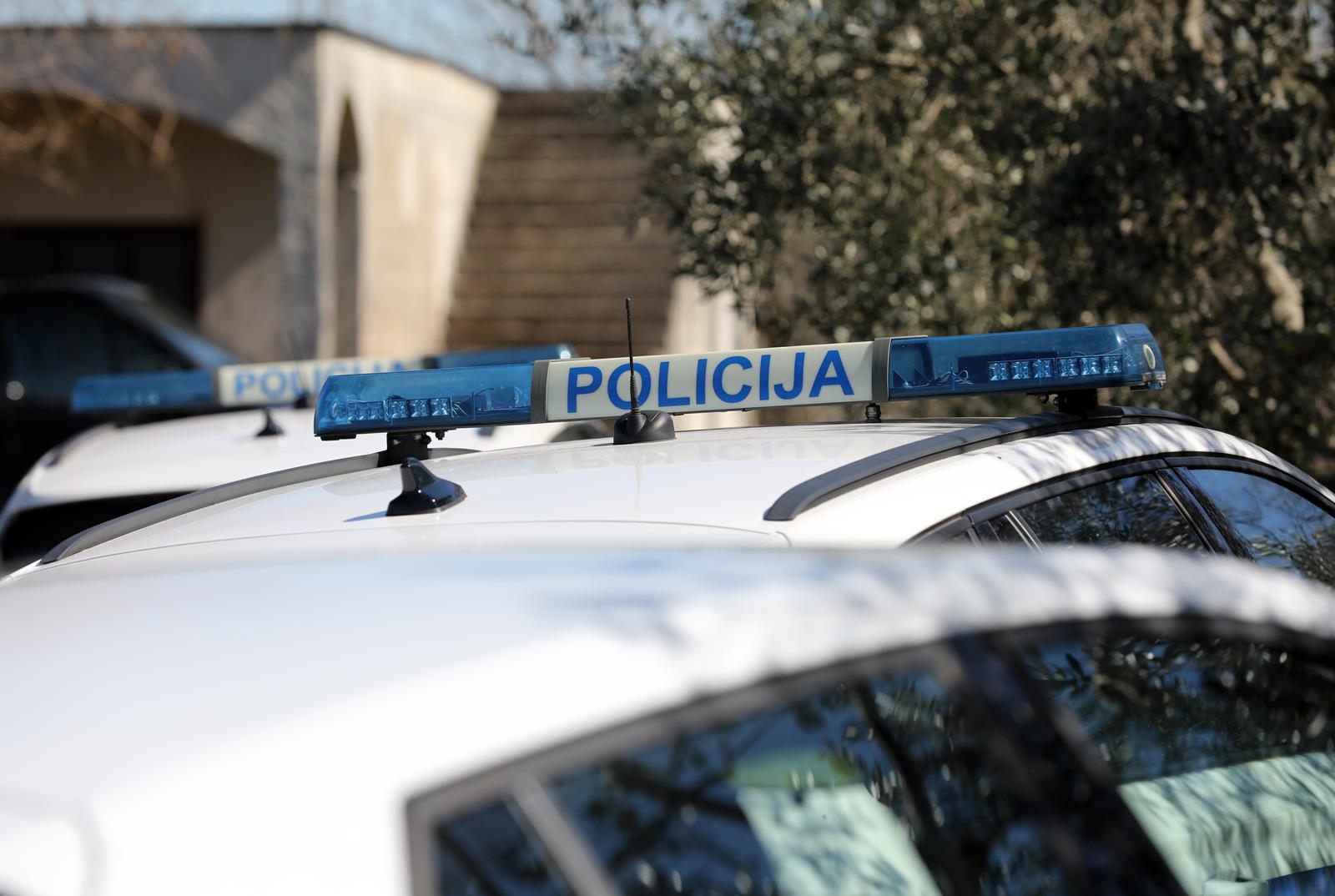 19.03.2025., Umag - Rusenje bespravno sagradjenih objekata na podrucju Umaga. Photo: Sasa Miljevic/PIXSELL