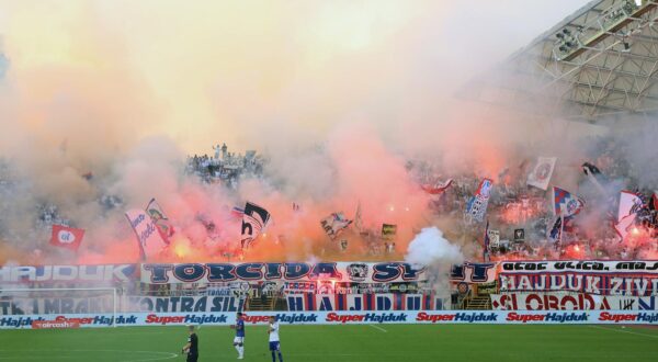 Navijači Hajduka bili su razočarani zbog pristupa i igre svoje momčadi Photo: Ivana Ivanovic/PIXSELL