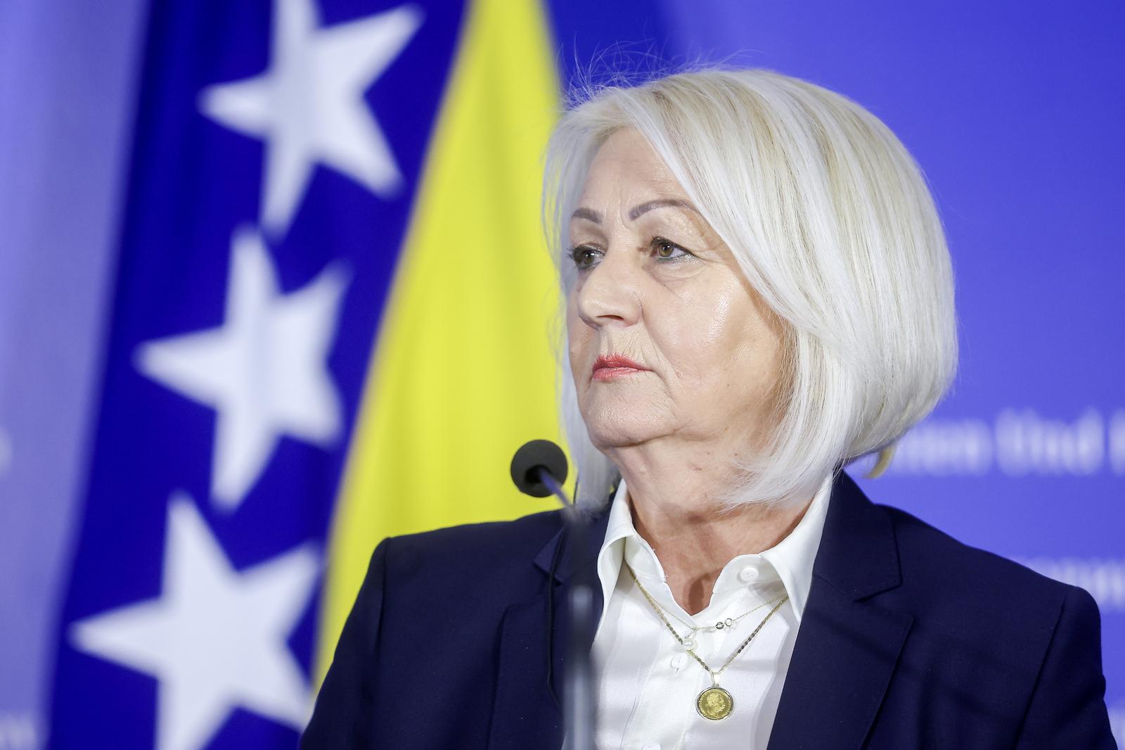 22.09.2025., Sarajevo, Bosna i Hercegovina - Predsjedateljica Vijeca ministara BiH Borjana Kristo na konferenciji za medije nakon sastanka s povjerenicom Europske komisije za susjedstvo i prosirenje EU Martom Kos. Photo: Armin Durgut/PIXSELL