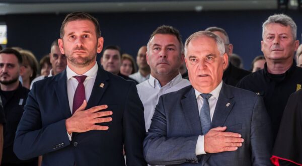 25.09.2025., Split - U tehnoloskom parku odrazano je obiljezavanje Dana Policije i podjela ovogodisnjih nagrada policijskih sluzbenika. Tomislav Suta i Blazenko Boban Photo: Zvonimir Barisin/PIXSELL