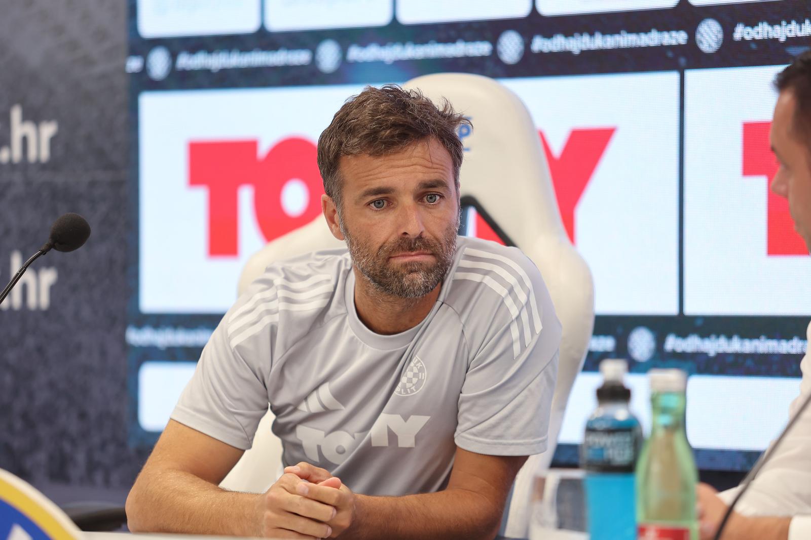 26.09.2025.,Konferencija za medije HNK Hajduk uoci 8. kola SuperSport HNL u kojem Hajduk u subotu 27. rujna s pocetkom u 18.45 sati igra protiv Lokomotive na Poljudu. Na Vaša pitanja odgovara  trener Gonzalo Garcia. Photo: Ivana Ivanovic/PIXSELL