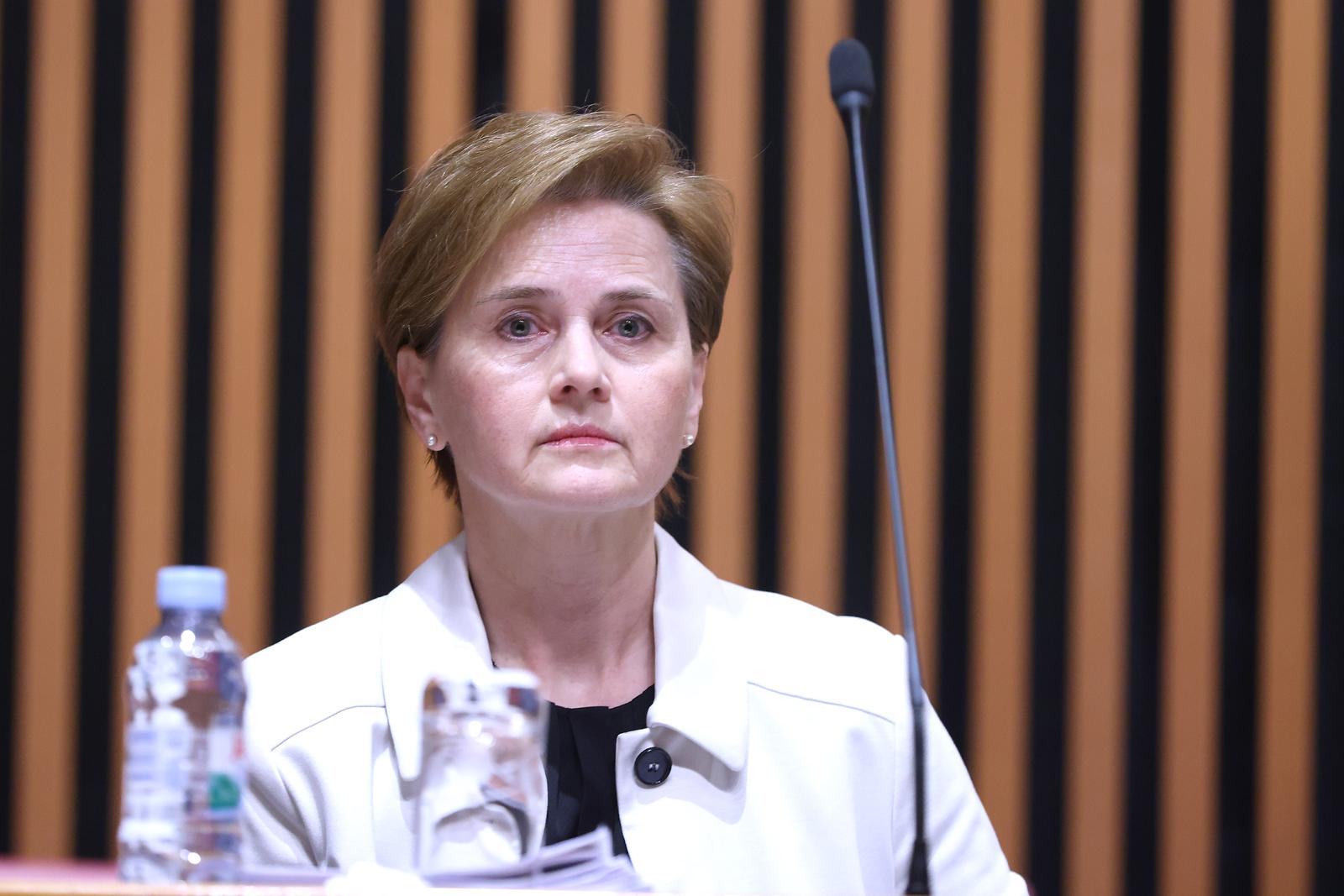 Sandra Švaljek
