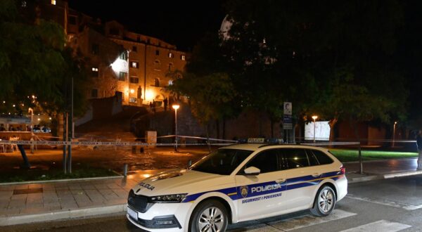 27.09.2025., Sibenik - Zena ozlijedjena pirotehnickim sredstvom na svadbi. Photo: Hrvoje Jelavic/PIXSELL