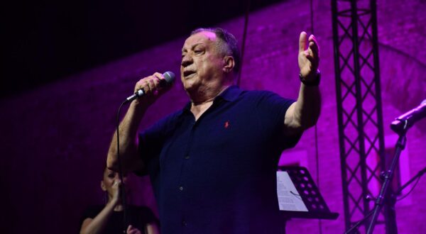27.06.2025., Slavonski Brod - Halid Beslic odrzao je koncert uTvrdjavi Brod.  Photo: Ivica Galovic/PIXSELL