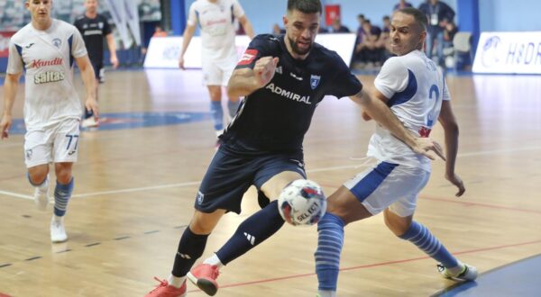 28.09.2025., SC Makarska, Makrska - Superkup u malom nogometu 2025., polufinale, MNK Osijek - MNK Futsal Dinamo. Patrik Pasaricek Photo: Ivo Cagalj/PIXSELL