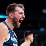 Luka Doncic (Slowenien, 77) jubelt FIBA EuroBasket 2025: Italien - Slowenien, Riga, Arena Riga am 07.09.2025