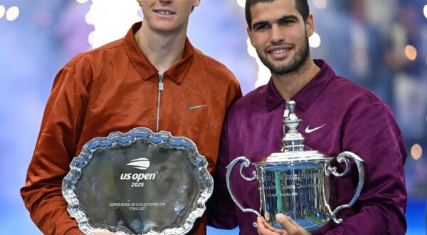 (250908) -- NEW YORK, Sept. 8, 2025 (Xinhua) -- Carlos Alcaraz (R) of Spain and Jannik Sinner of Italy pose with their trophies during the awarding ceremony after their men's singles final match at the 2025 US Open tennis championships in New York, the United States, Sept. 7, 2025. (Xinhua/Li Rui) Photo: Li Rui/XINHUA