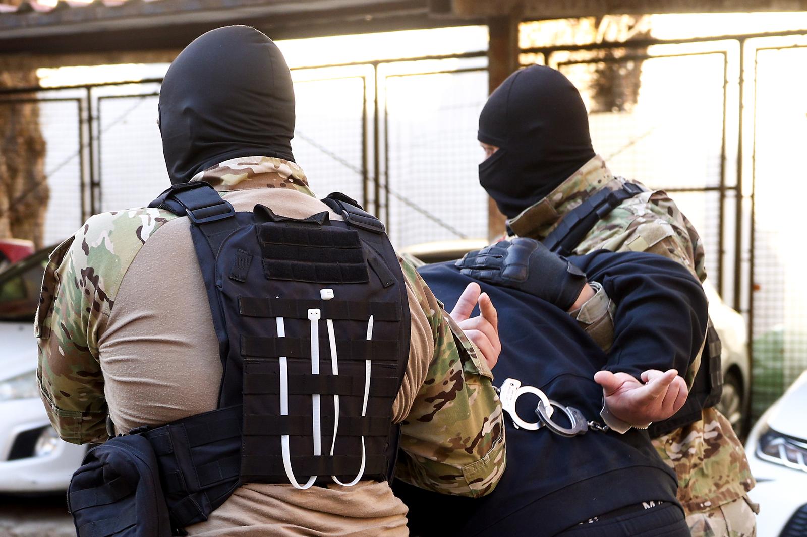 04.02.2025., Sarajevo, Bosna i Hercegovina - U toku su pretresi uhapsenih u akciji “Brut”. Operativna akcija Brut se provodi u saradnji sa Nacionalnim istraznim uredom Slovenije, Policijom Kraljevine Svedske i Europola, s ciljem pronalaska tragova i predmeta koji se mogu dovesti u vezu s izvrsenjem krivicnog djela ubistva Satka Kekica u Sloveniji. Photo: Armin Durgut/PIXSELL