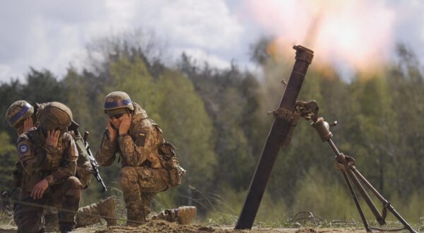 Ukrainian soldiers are seen being trained in an undisclosed in Poland in this file photo taken on 04 April, 2024. The EU has suggested the creation of an EU fund to send between 20 and 40 billion worth of military aid to Ukraine, including 2 million ammunition rounds, based on voluntary participation. Photo: Jaap Arriens/SIPA USA
