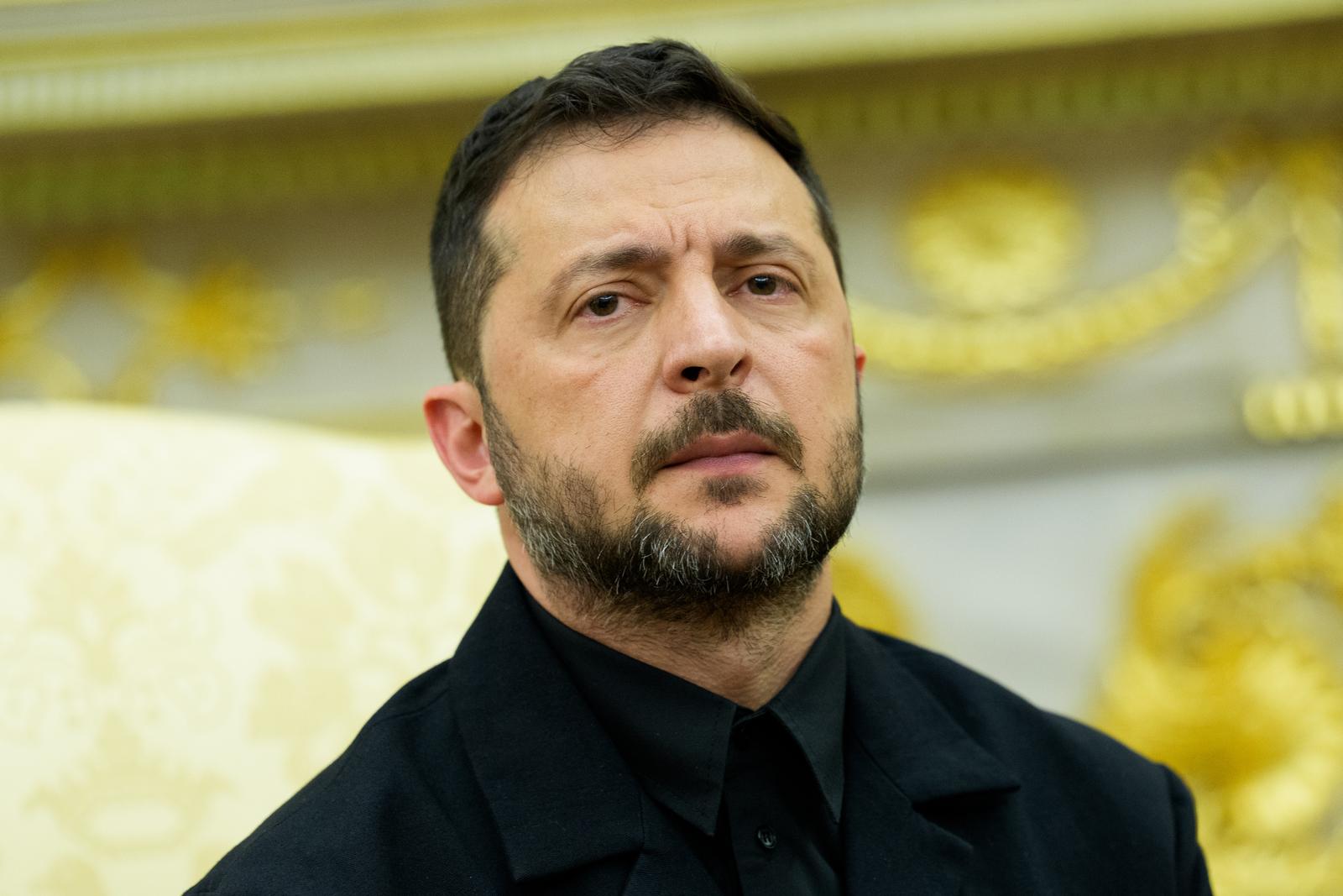 President Volodymyr Zelenskyy of Ukraine as he meets with United States President Donald J Trump (not pictured) in the Oval Office of the White House in Washington, DC, USA, on Monday, August 18, 2025. European Leaders are at the White House in support of President Zelenskyy following President Trump’s meeting with President Vladimir Putin of Russia in Anchorage, Alaska, USA, on Friday, August 15, 2025.
Credit: Aaron Schwartz / Pool via CNP/AdMedia Photo: CNP/AdMedia/NEWSCOM