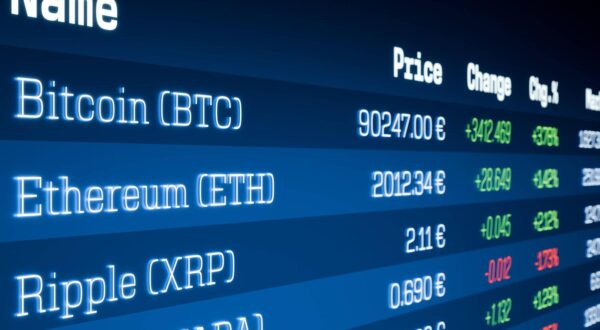 Bitcoin, Ethereum and Ripple price moving up, close up crypto currency trading screen. Bitcoin, Ethereum and Ripple price moving up, close up crypto currency trading screen. Blockchain technology, business, investment. 3D illustration img_cryptocurrency002s02_ticker_board_exchange_rates Photo: IMAGO/Westlight/IMAGOSTOCK&PEOPLE