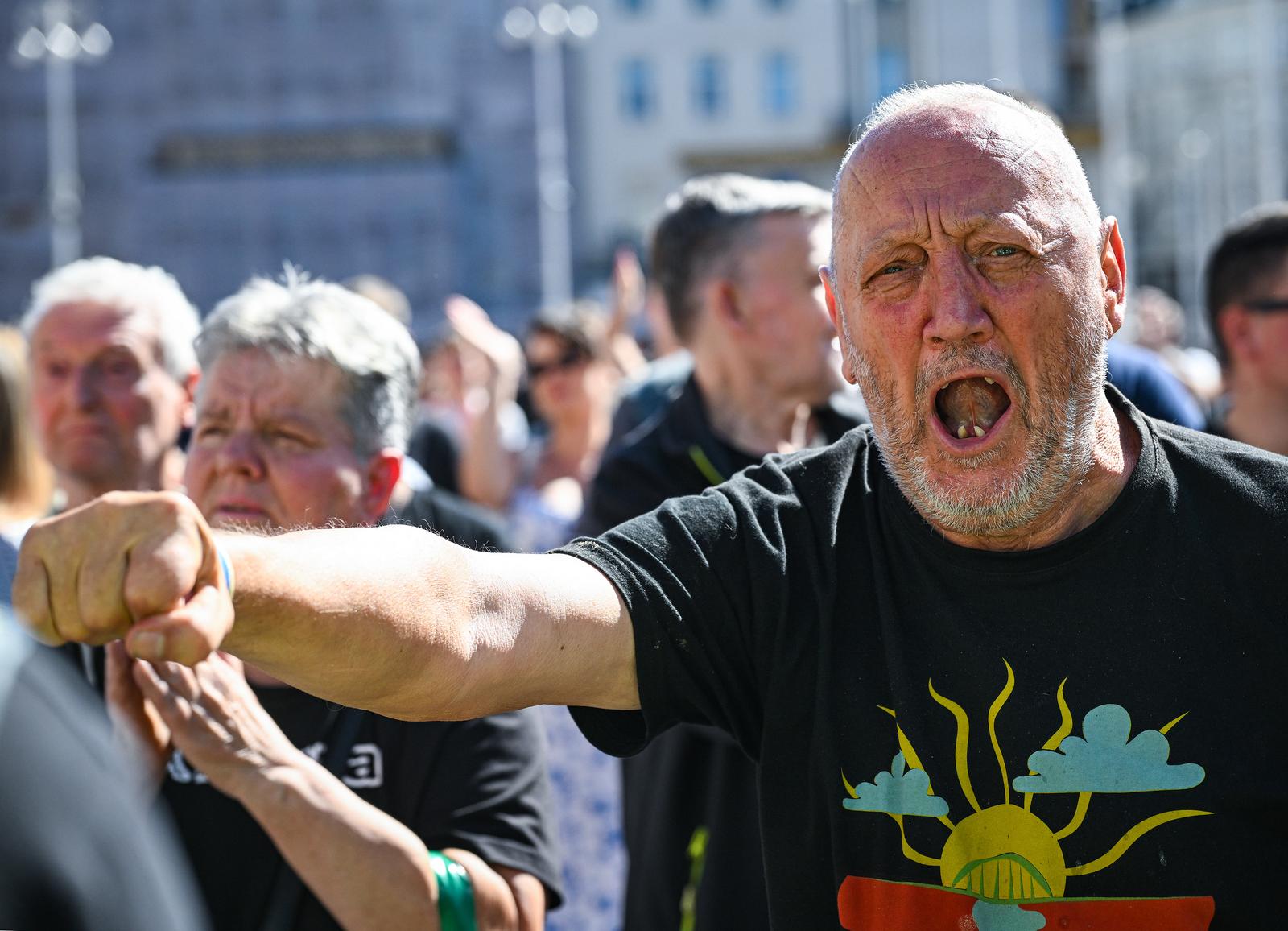20.09.2025., Zagreb  - Prosvjed na trgu bana Jelacica "Za spas hrvatske kulture i regulaciju uvoza stranih radnika" u organizaciji udruge "Za bolju Hrvatsku" Photo: Josip Regovic/PIXSELL