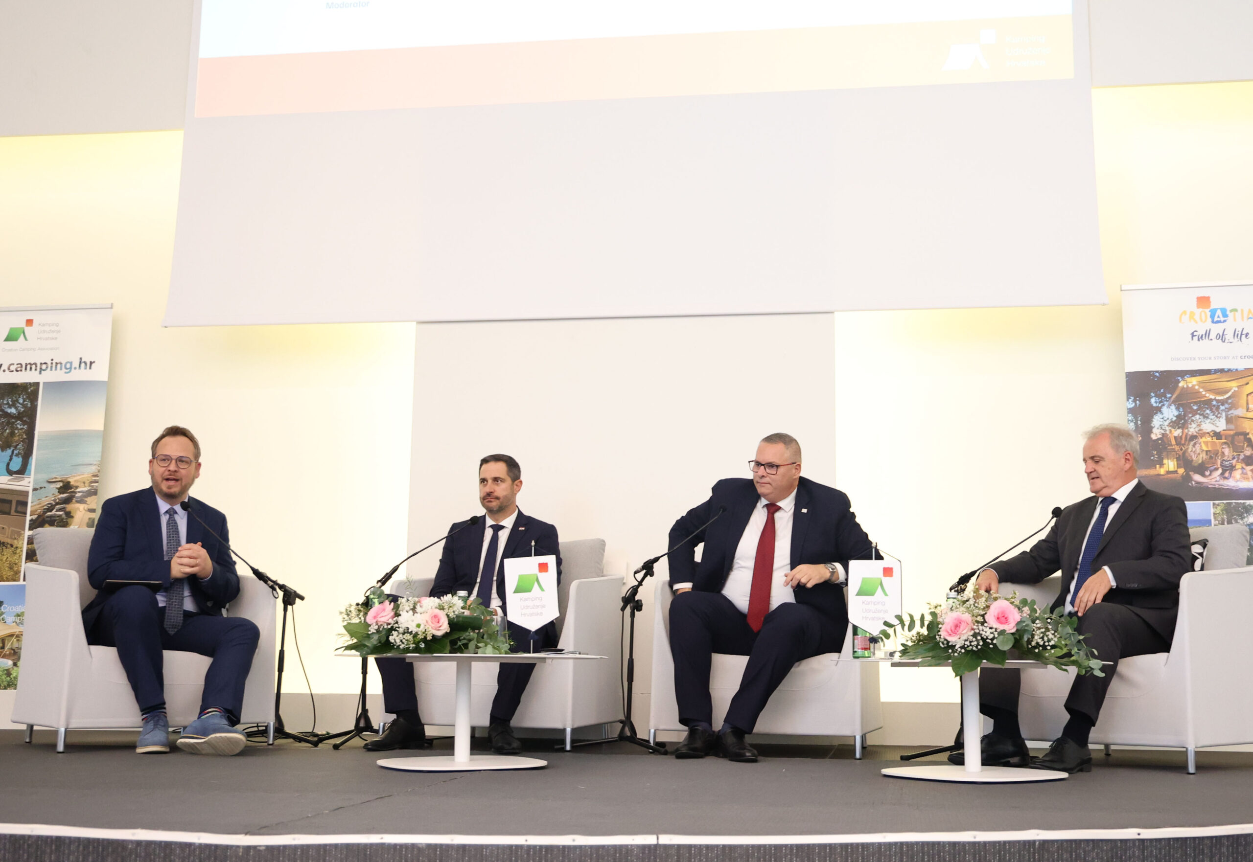 Kongres hrvatskog kampinga.