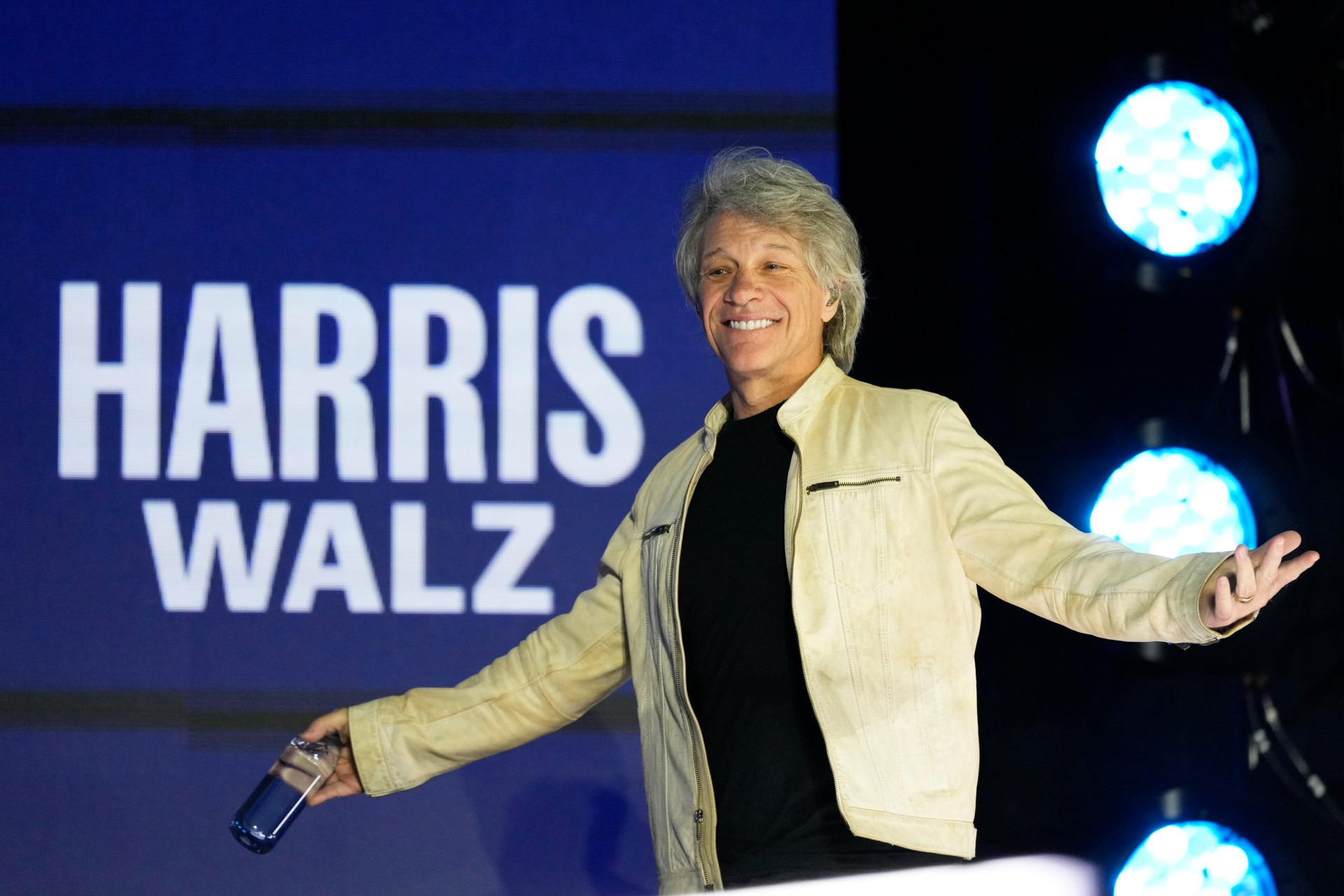 Jon Bon Jovi arrives to perform during a campaign rally for Democratic vice presidential nominee Minnesota Gov. Tim Walz, Monday, Nov. 4, 2024, in Detroit. (AP Photo/Charlie Neibergall) Election 2024 Walz