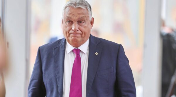 Kopenhagen, Dänemark, 01.10.2025: Schloss Christiansborg: Informeller EU-Gipfel: Viktor Orbán, Ministerpräsident von Ungarn *** Copenhagen, Denmark, 01 10 2025 Christiansborg Palace Informal EU Summit Viktor Orbán, Prime Minister of Hungary Copyright: xdtsxNachrichtenagenturx dts_85827 Photo: IMAGO/dts Nachrichtenagentur/IMAGOSTOCK&PEOPLE