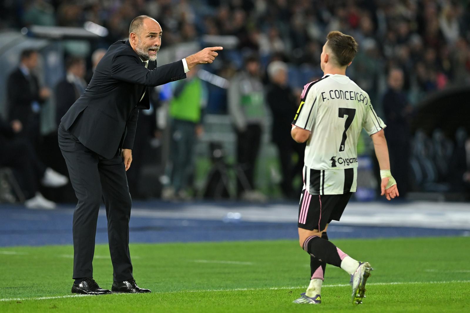 The Juventus coach Igor Tudor and the Juventus player Francisco Conceicao and the Lazio player during the Lazio v Juventus match at the Olimpico stadium. Rome (Italy),  October 26th, 2025 (Photo by Massimo Insabato/Mondadori Portfolio/Sipa USA) Photo: Mondadori Portfolio/SIPA USA