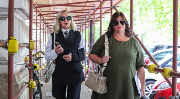 02.09.2025., Zupanijski sud u Zagrebu, Zrinjevac, Zagreb - Sjednica optuznog vijeca za Gabrijelu Zalac u slucaju optuzbi da je novcem EU platila troskove svog rodjendana. Gabrijela Zalac u pratnji odvjetnice Jadranke Slokovic dolazi na rociste. Photo: Goran Stanzl/PIXSELL