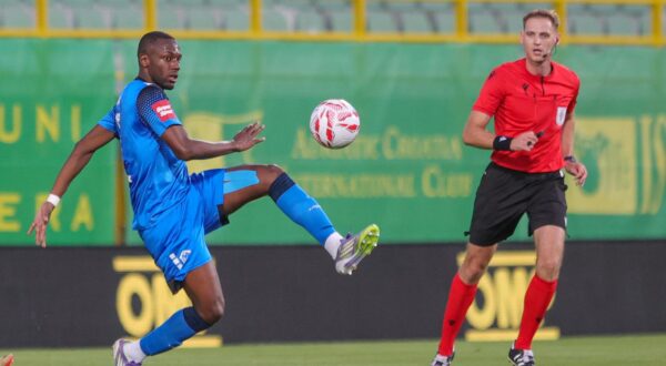 03.10.2025., stadion Aldo Drosina, Pula - SuperSport HNL, 09. kolo, NK Istra 1961 - NK Varazdin. Lamine Ba Photo: Srecko Niketic/PIXSELL