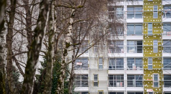 06.03.2023.,  Zagreb - Gradnja novih stambenih zgrada u porastu je kao i cijena kvadrata, na fotografiji je izgradnja stambene zgrade u naselju Trnsko. Photo: Igor Soban/PIXSELL