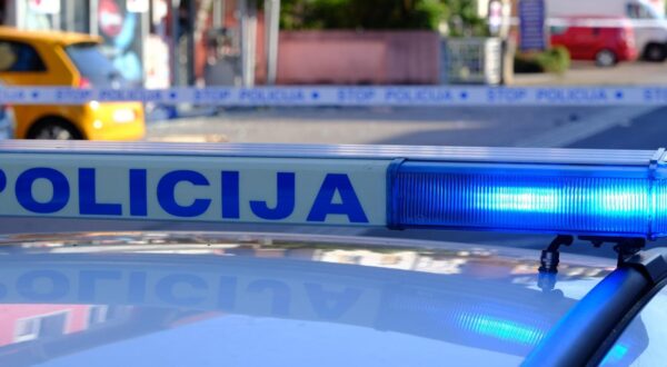 15.06.2022., Zagreb - Oko 4 sata ujutro u Ulici kaktusa kod Sesveta eksplozijom je ostecen bankomat. Ocevid je u tijeku. Photo: Slaven Branislav Babic/PIXSELL