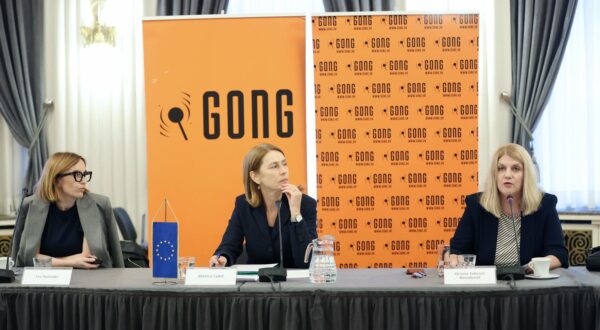 18.10.2023., Zagreb - Novinarski dom. Udruga Gong predstavila je analizu docentice Ive Nenadic "Modeli financiranja novinarstva u digitalnom dobu". Na predstavljanju su govorili Iva Nenadic (Fakultet politickih znanosti u Zagrebu), Jasna Vanicek-Fila (Ministarstvo kulture i medija), Josip Popovac (Agencija za elektronicke medije), Maja Sever (Sindikat novinara Hrvatske), Melisa Skender (Hrvatsko novinarsko društvo), Dario Spelic (Hrvatska radiotelevizija), Tomislav Wruss (Hanza Media), Marko Matijevic (Srednja.hr/Mirovina.hr/Baustela.hr) i Oriana Ivkovic Novokmet (Gong). Photo: Sanjin Strukic/PIXSELL