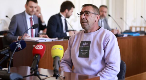 20.10.2025., Osijek - Na Zupanijskom sudu nastavljeno je sudjenje braci Mamic i ostalima za izvlacenje novca iz Dinama.  Photo: Davor Javorovic/PIXSELL