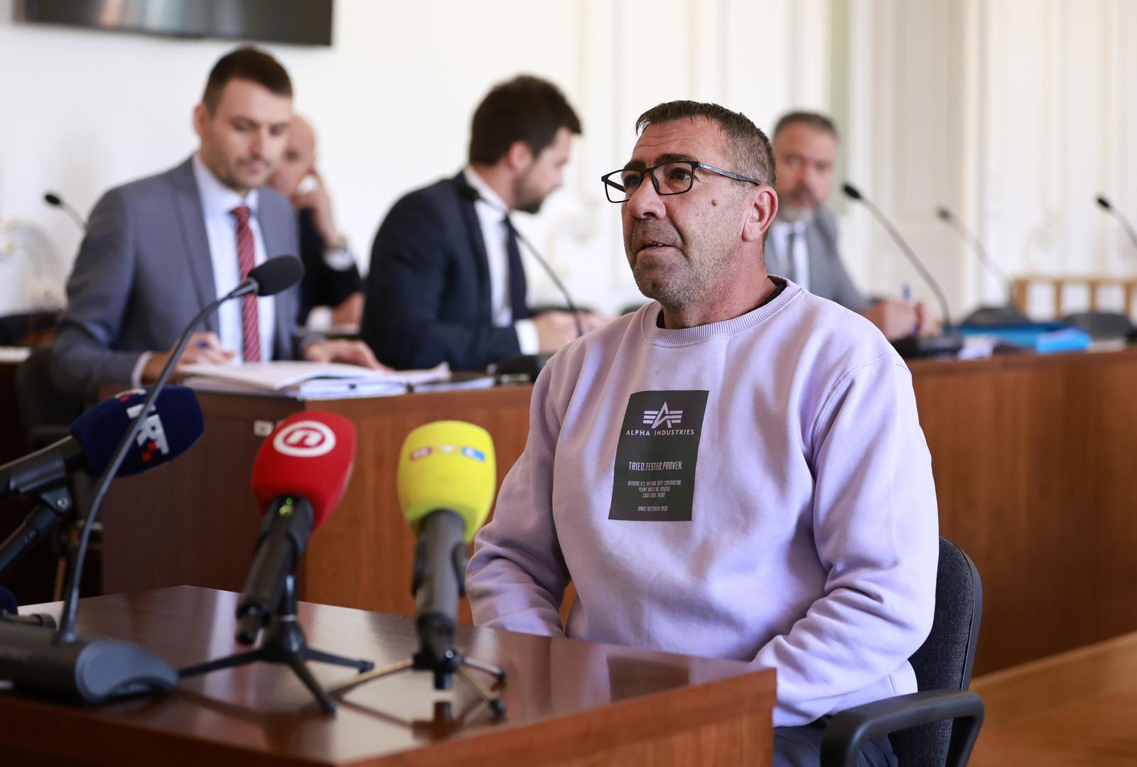 20.10.2025., Osijek - Na Zupanijskom sudu nastavljeno je sudjenje braci Mamic i ostalima za izvlacenje novca iz Dinama.  Photo: Davor Javorovic/PIXSELL