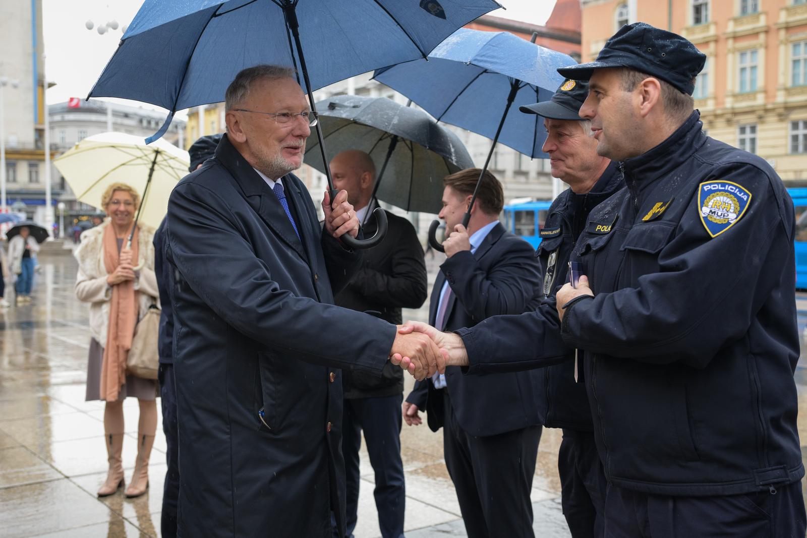 21.10.2025., Zagreb - Obiljezavanje 6. Nacionalnog dana sigurnosti cestovnog prometa, sredisnjeg dogadjaja ovogodisnje kampanje "Dva kotaca nisu igracka! Sigurnost je prva zadaca" ciji je cilj informiranje i educiranje javnosti o sigurnosti vozaca elektricnih romobila i bicikla. Photo: Neva Zganec/PIXSELL