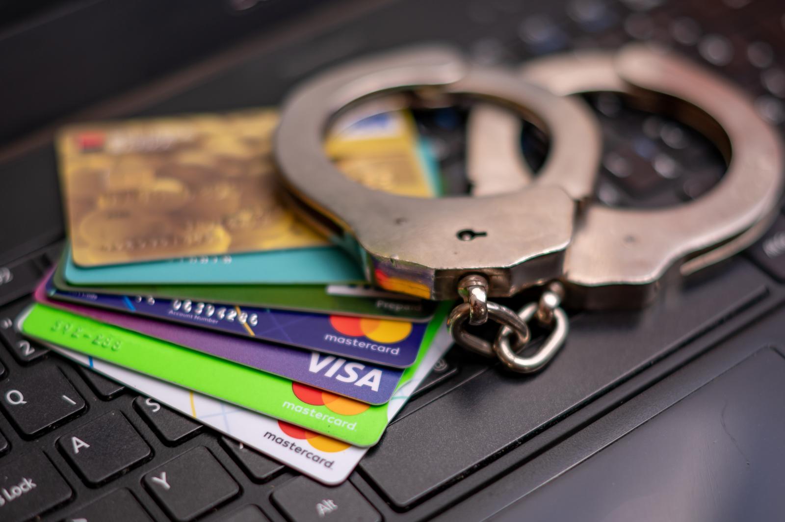 23.09.2021., Zadar - Minus na bankovnom racunu. Photo: Dino Stanin/PIXSELL