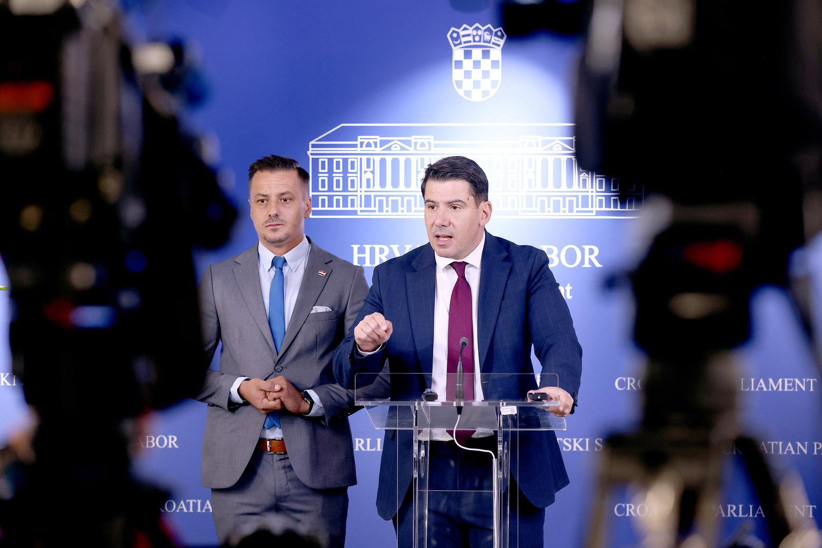 23.10.2025., Zagreb - Na konferenciji za medije odrzanoj u Saboru o temi „Vlada ili HNB – tko je kriv za inflaciju“ govorili su Ante Kujundzic Nikola Grmoja. Photo: Patrik Macek/PIXSELL