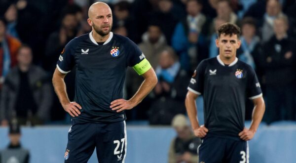 Nakon 11 kola Dinamo za Hajdukom zaostaje tri boda Photo: Christian Ornberg/PIXSELL