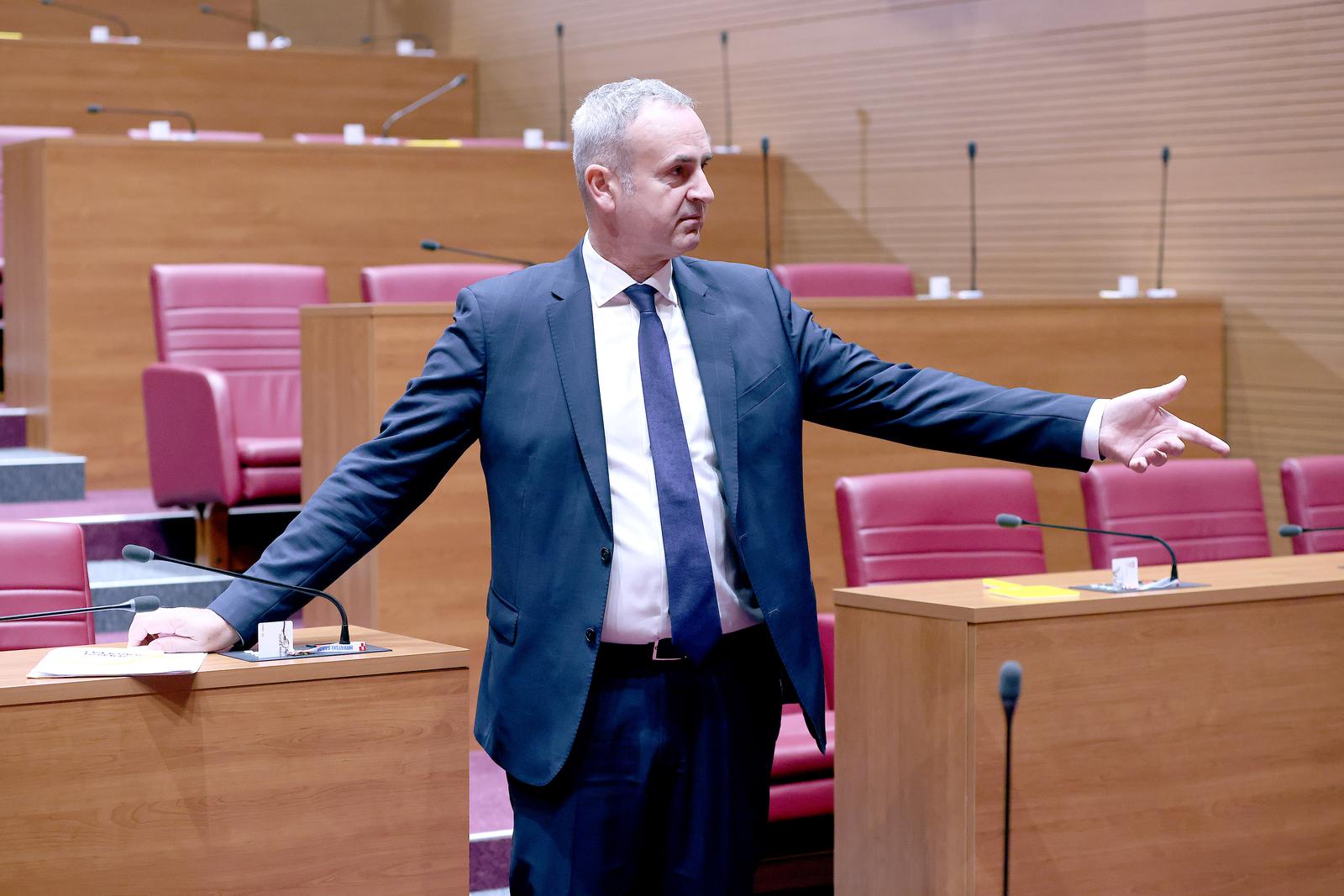 24.10.2025., Zagreb - Sabor je 7. sjednicu nastavio raspravom o Izvjescu Mandatno-imunitetnog povjerenstva. Photo: Patrik Macek/PIXSELL