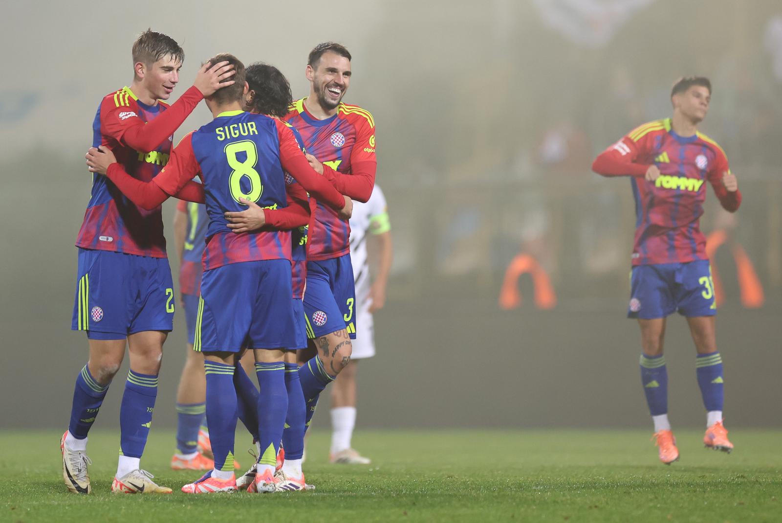 Susret počinje u 15.30 sati u Vinkovcima Photo: Slavko Midzor/PIXSELL