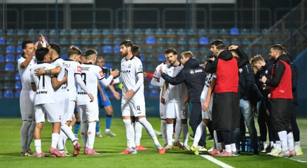 25.10.2025., Stadion Varteks, Varazdin - SuperSport HNL, 11. kolo, NK Varazdin - Slaven Belupo. Photo: Vjeran Zganec Rogulja/PIXSELL