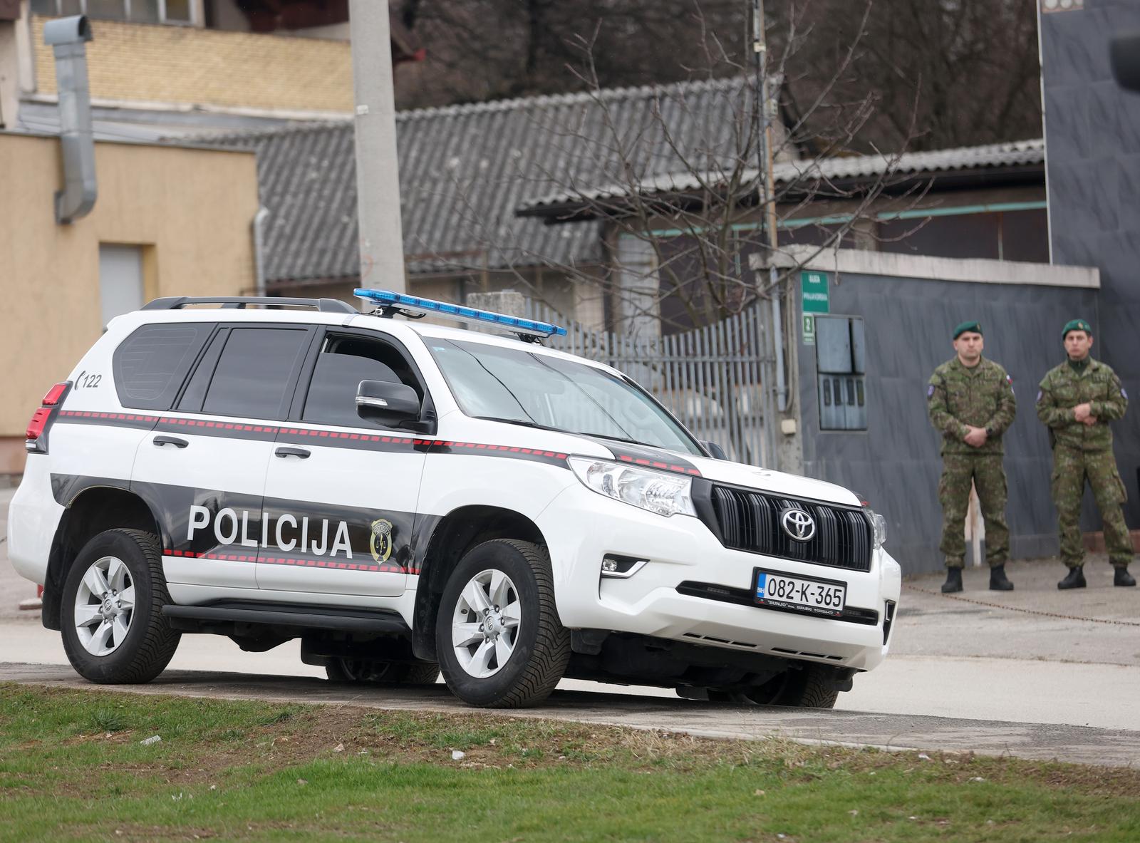 26.02.2025., Sarajevo, Bosna i Hercegovina - Policija ispred Suda BiH uoci izricanja presude Miloradu Dodiku. Photo: Armin Durgut/PIXSELL
