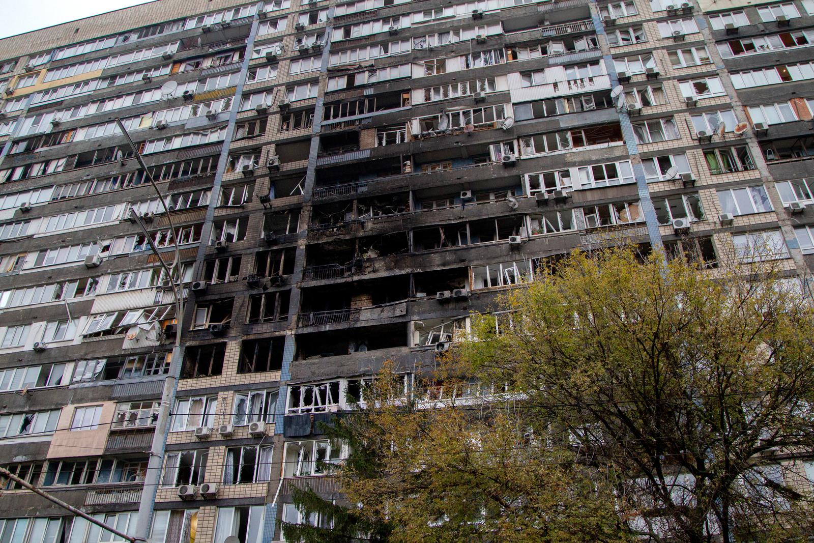 An apartment block that caught fire due to falling Russian drone debris is in the Pecherskyi district of Kyiv, Ukraine, October 10, 2025. At least nine people were injured in Kyiv during an overnight Russian missile and drone attack. The Pecherskyi district is the most affected as debris caused a fire in a high-rise building. Rescuers evacuated 20 residents and handed five people over to medics. (Photo by Kirill Chubotin/Ukrinform/ABACAPRESS.COM) Photo: Chubotin Kirill/Ukrinform/ABACA/ABACA