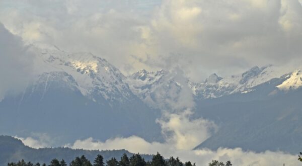 17.09.2022., Goricane, Slovenija - Slovenske planine i visa mjesta zabijelio je prvi jesenski snijeg. Photo: Ziga Zivulovic jr./F.A. BOBO